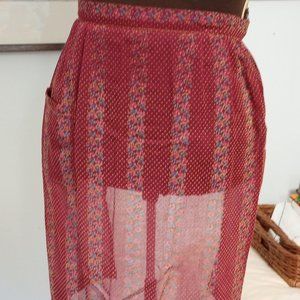 VINTAGE FLORAL AND RIASED POLKA DOTS APRON